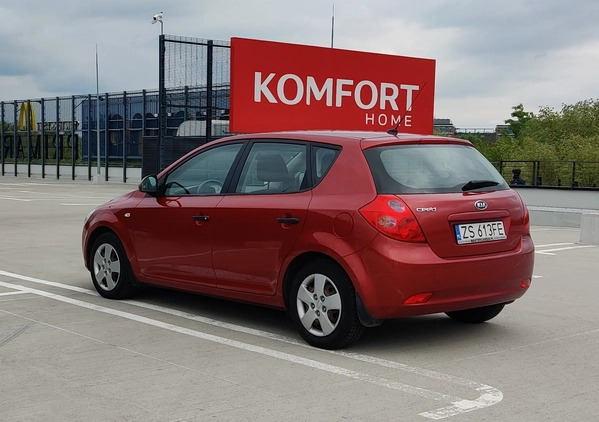 Kia Ceed cena 15600 przebieg: 113000, rok produkcji 2009 z Wrocław małe 137